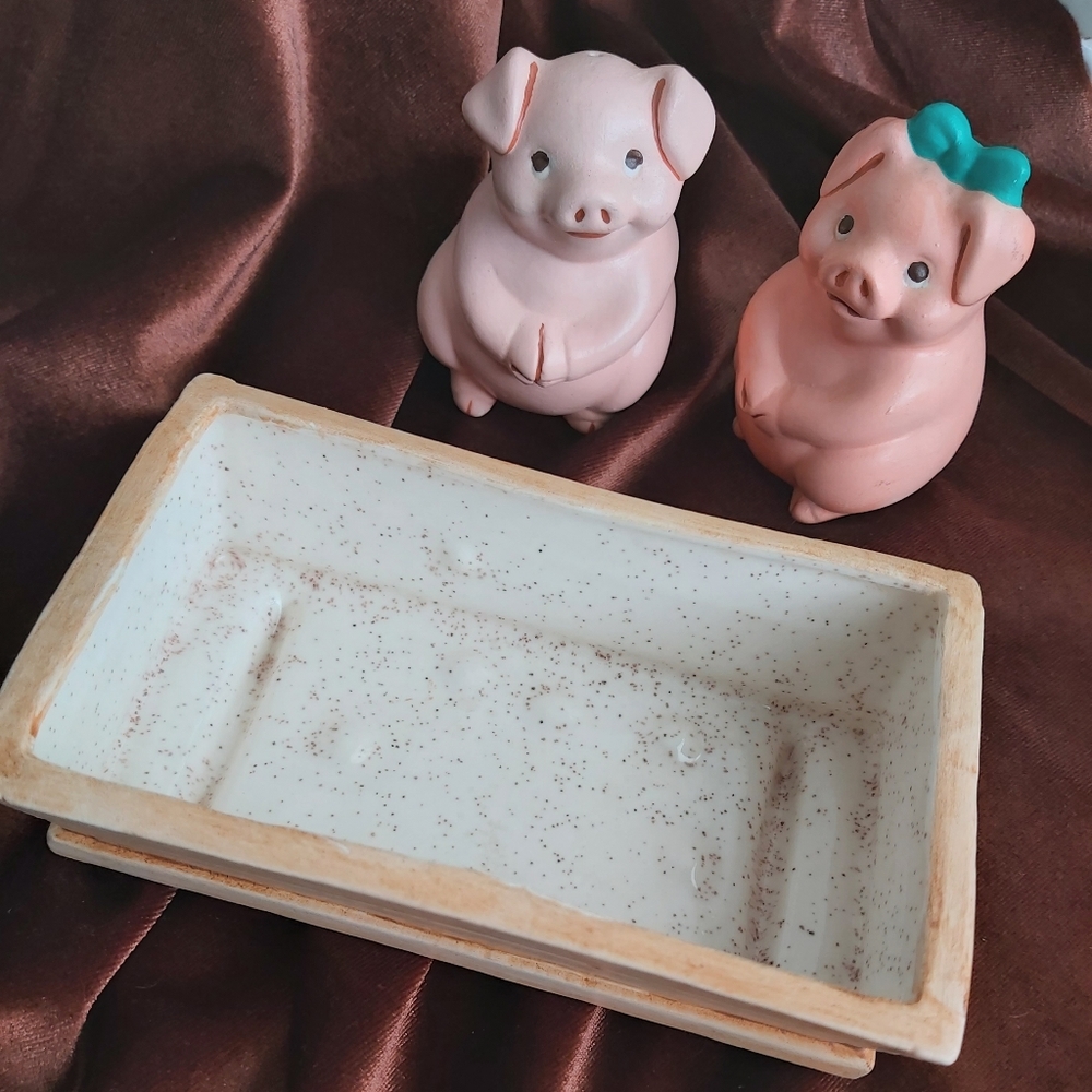 Vintage ceramic pigs in trough salt and pepper shakers - Picture 3 of 7